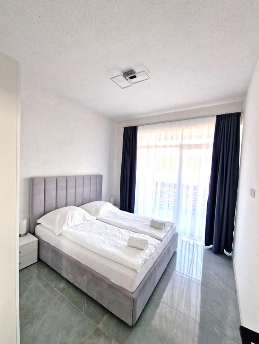 Bb Residence Арад Экстерьер фото